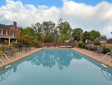 Bourbon Capital Inn Bardstown Extérieur photo