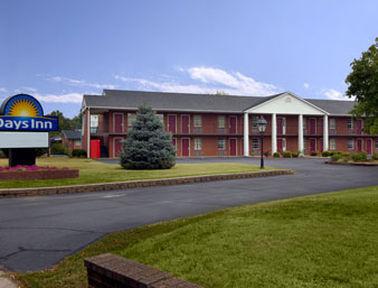 Bourbon Capital Inn Bardstown Extérieur photo